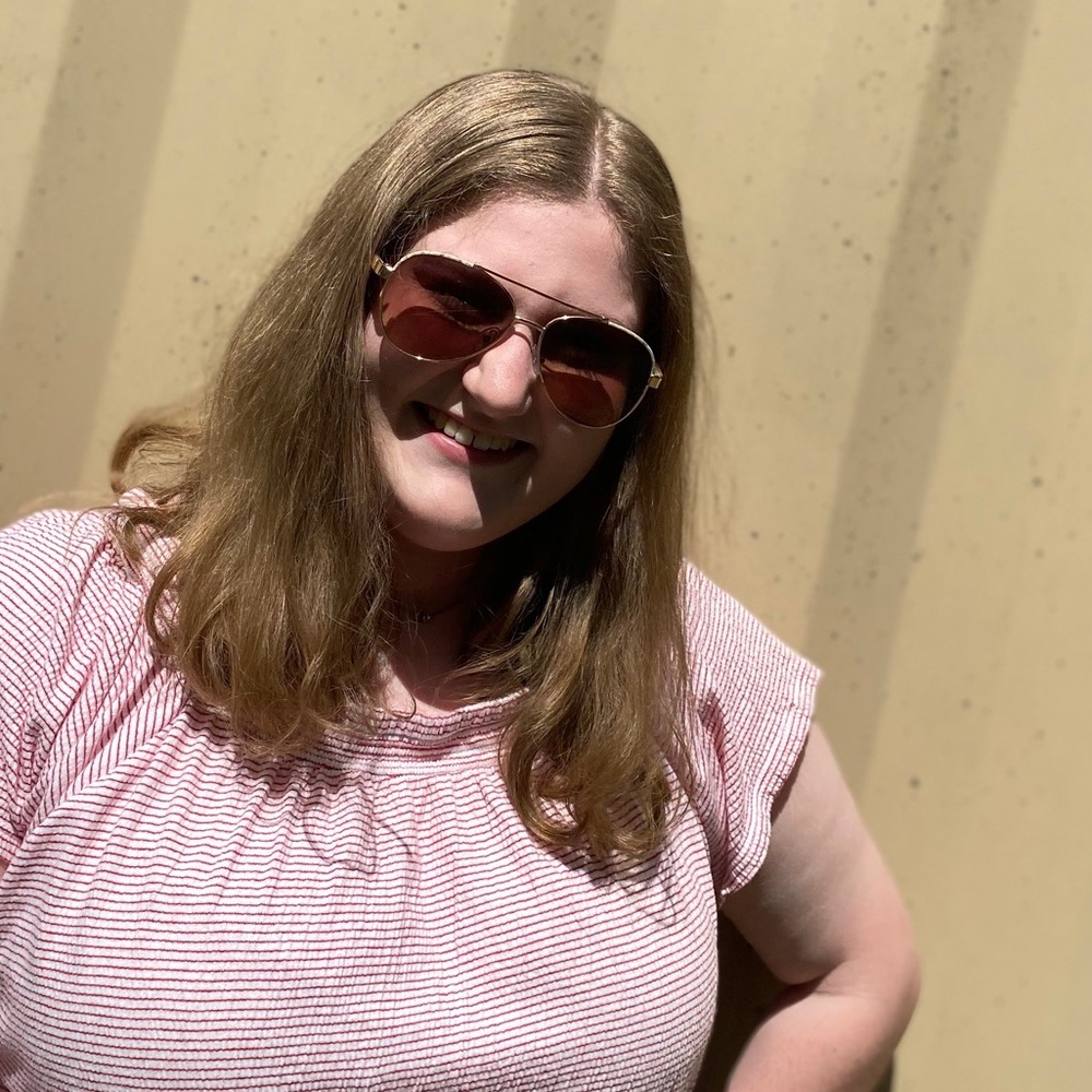 Meet your Posher, Ashley